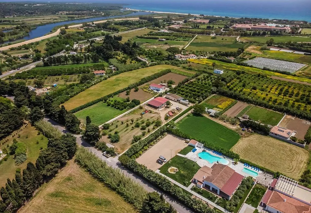 Sisula Country Hotel & Spa-1